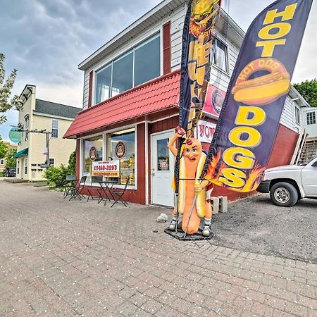 Walkable St Ignace Condo With Lake Huron Views Saint Ignace Esterno foto