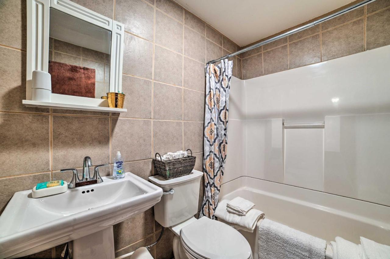Walkable St Ignace Condo With Lake Huron Views Saint Ignace Esterno foto