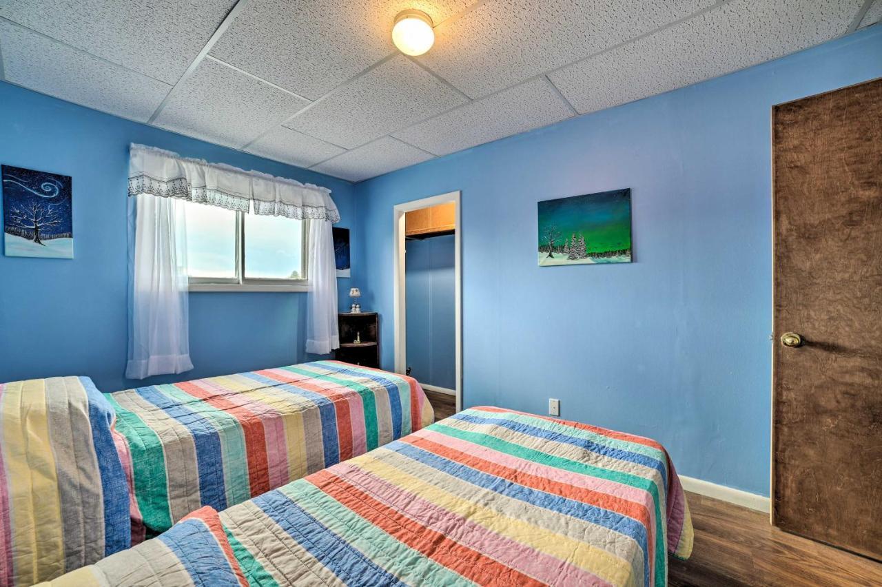 Walkable St Ignace Condo With Lake Huron Views Saint Ignace Esterno foto